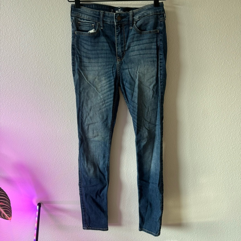 Hollister High Rise Super Skinny Jeans